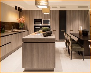 govianu-modern-kitchen-designs-092