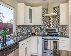 govianu-modern-kitchen-designs-125